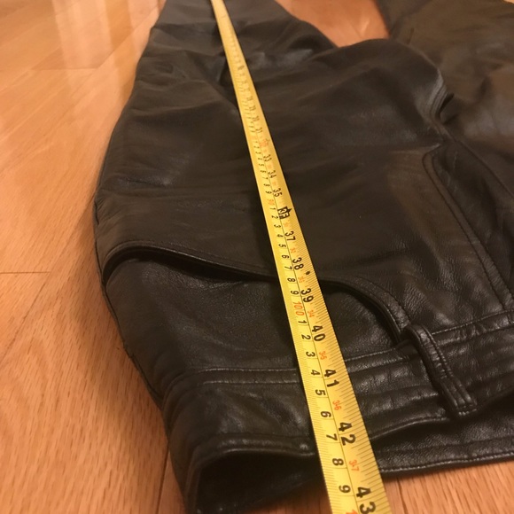 Danier REAL Leather Pants | classic - Picture 4 of 6